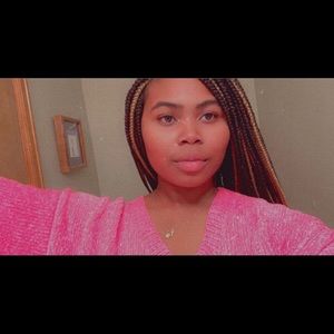 Meet your Posher, Samara